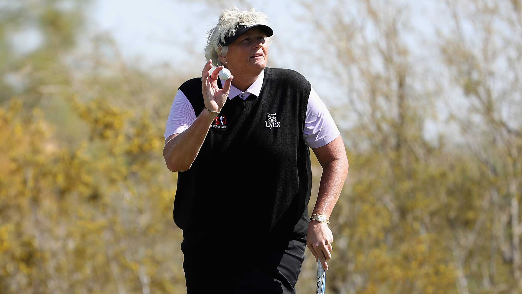 Laura Davies Posts a 63 on Saturday at the Founders Cup